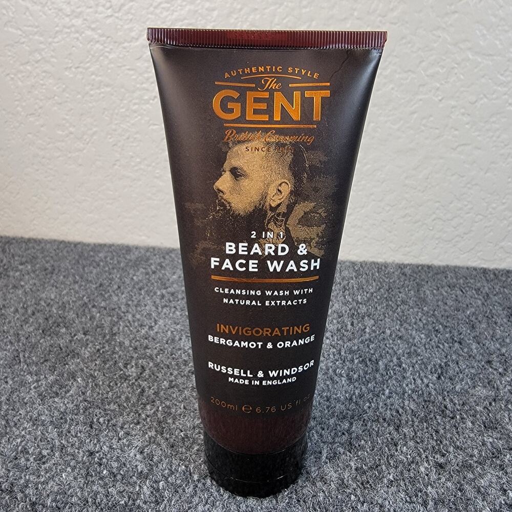 Russell & Windsor The Gent 2 in 1 Beard Face Wash 200ml 6.76 Oz Bergamot England